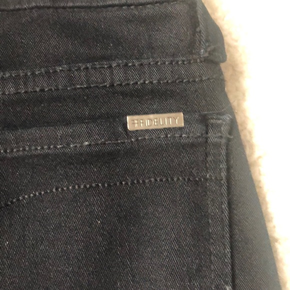 Fidelity Mid Rise Black Jeans - Picture 4 of 4